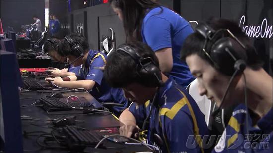 他注重公司 他注重公司