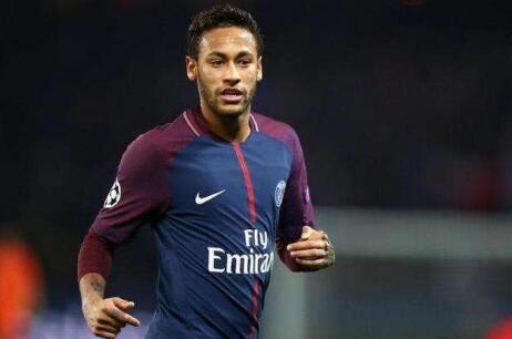 黎的赛场上 黎的赛场上