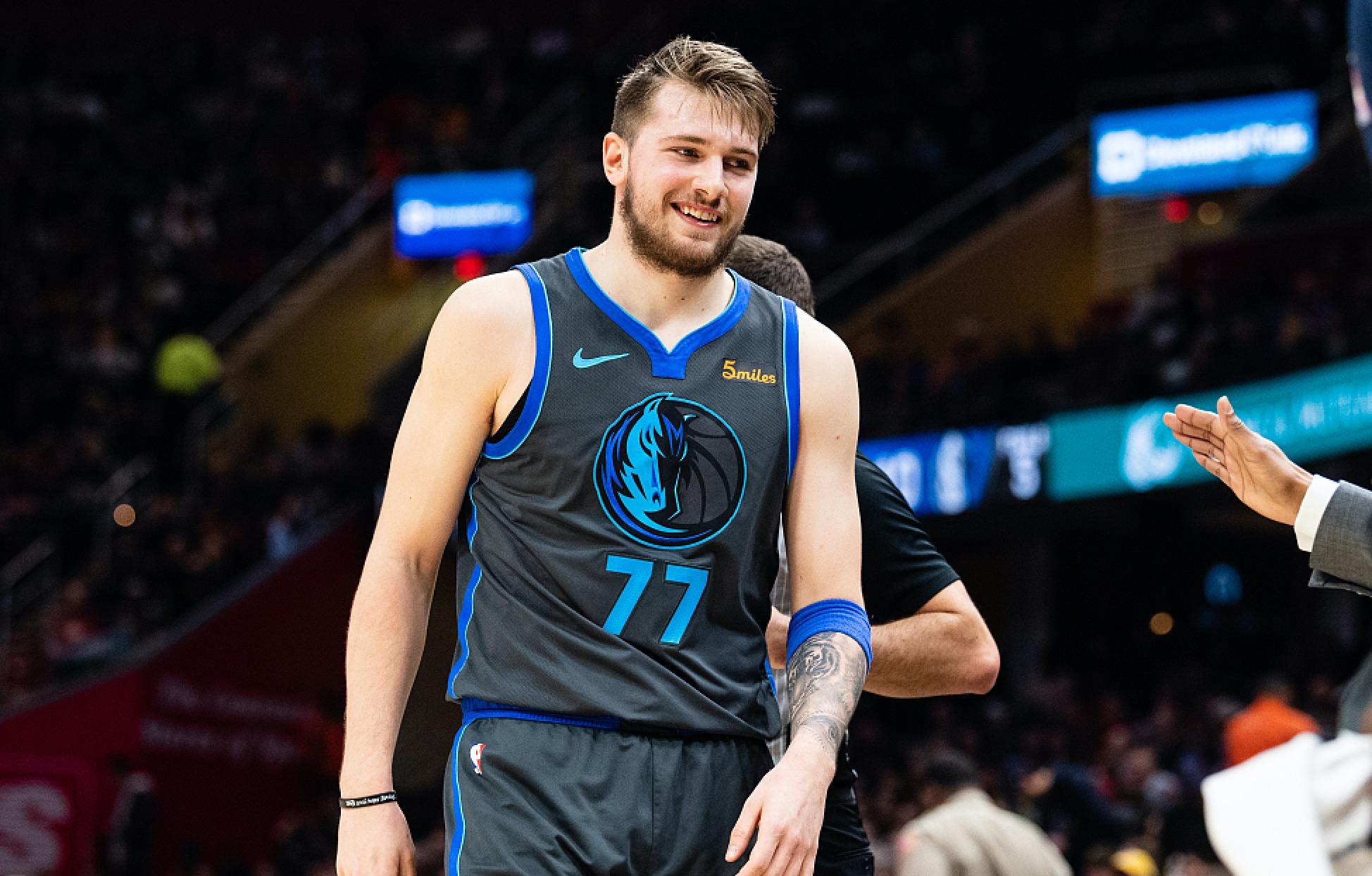 塞进行了详 塞进行了详