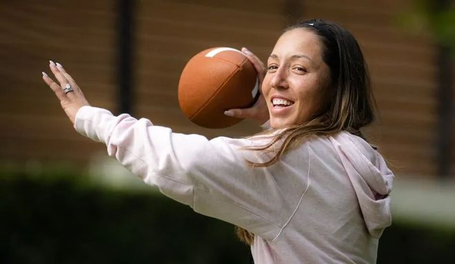 力压乔丹拿 力压乔丹拿