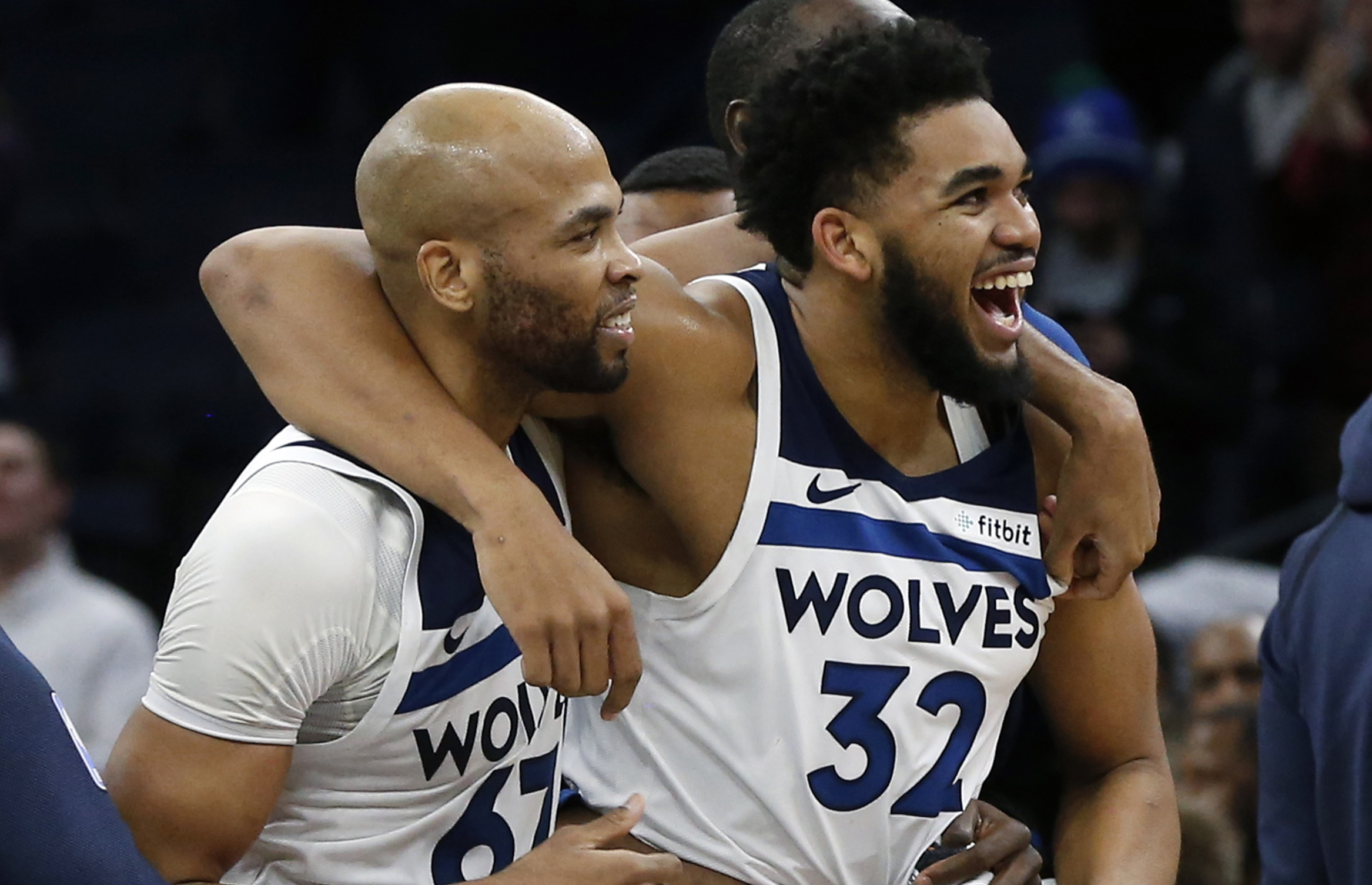 里脱颖而出 里脱颖而出